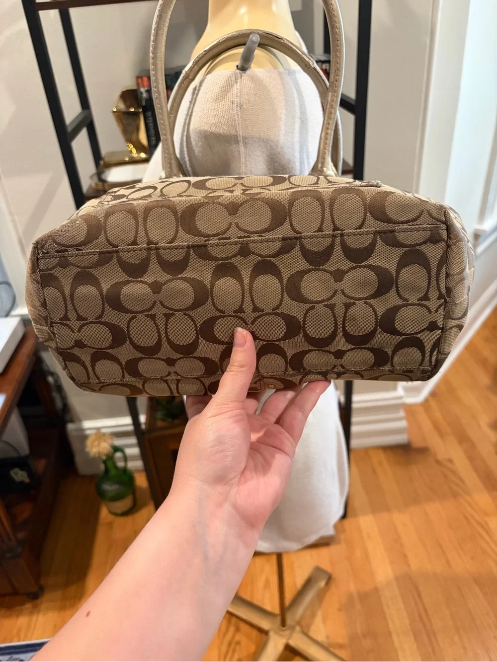 🛑 Coach Bleecker with Floral Appliqués - F16276